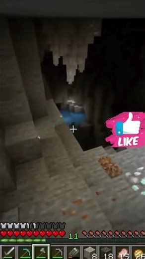 I Found Diamonds… Then a Creeper Showed Up 😱💎💥 Minecraft Epic Fail