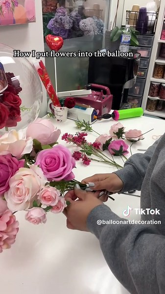 Creative Balloon Flower Arrangement for Valentine's Day