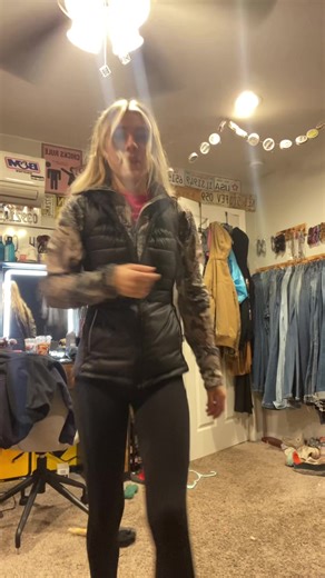 Shianne😽 (@s.addison.h11)’s video of on clouds