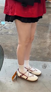 676K views · 1.9K reactions | Màu mới fom mới. Mê đắm là nhắn add ngaySĂN LUÔN CÓ GIÁ TỐT ! . ib add . soạn LIỀN 20 VOUCHER GIVE ngay cho khách ❤️ | Minhshop.vn | Facebook