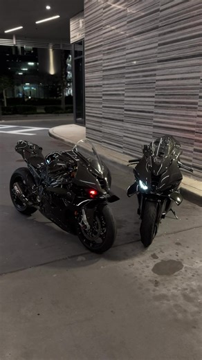 All black fits @s1krzx #bmw #s1000rr #motorcycle #biketok #fyp | Bmw S1000rr