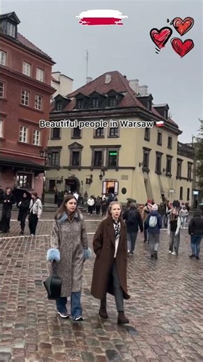 Beautiful people in Warsaw 🤍❤️ 🇵🇱 #shorts #shortsvideo #keşfet #trend #viral #fyp #keşfetteyiz