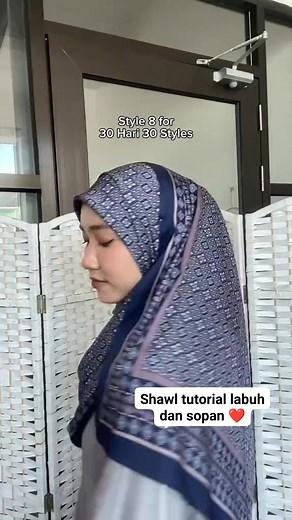 Tutorial shawl labuh dan sopan ❤️,with shawl printed satin #tutorialshawl #shawltutorialsimple #shawlsatinprinted #hijabtutorial Brave printed shawl satin premium by Geeta Nak order sini ya..👇 https://shope.ee/5V7uPgwxjO | My TudunG.