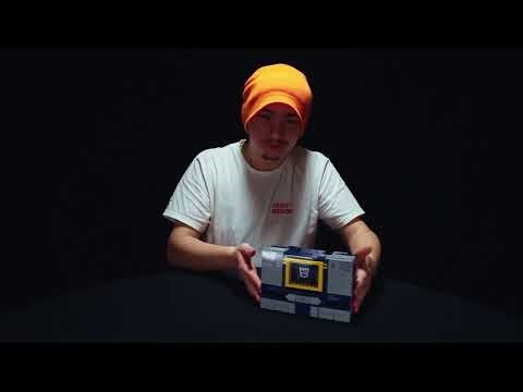 How to convert your LEGO® Transformers Soundwave from boombox to robot