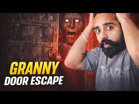 DOOR ESCAPE WITH EXTRA LOCKS 😱 | GRANNY LIVE | #granny #granny2 #shortsfeed #shorts #youtubeshorts