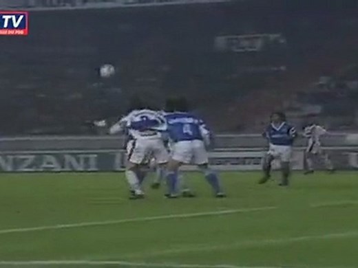 Les plus beaux buts : Amara Simba