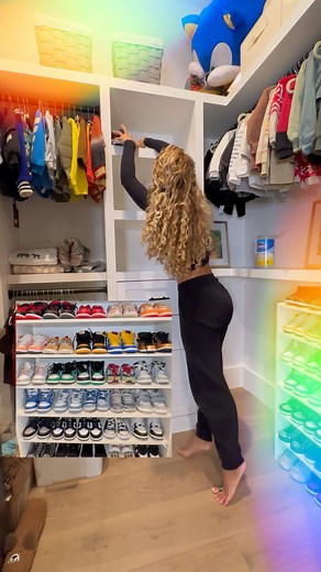 535K views · 1.7K reactions | Re-organizing my little man’s closet! I can’t believe I let it get that bad in the first place but this shelf helped so much✨ I’ve been doing so much spring cleaning and organizing so I can actually enjoy the house this summer and not have to worry about it☀️ Linked it in bio 勺 | Jena Frumes | Facebook