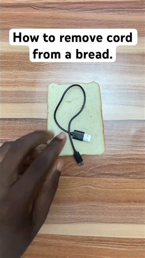 Tutorials on how to remove a USB cord from a bread.