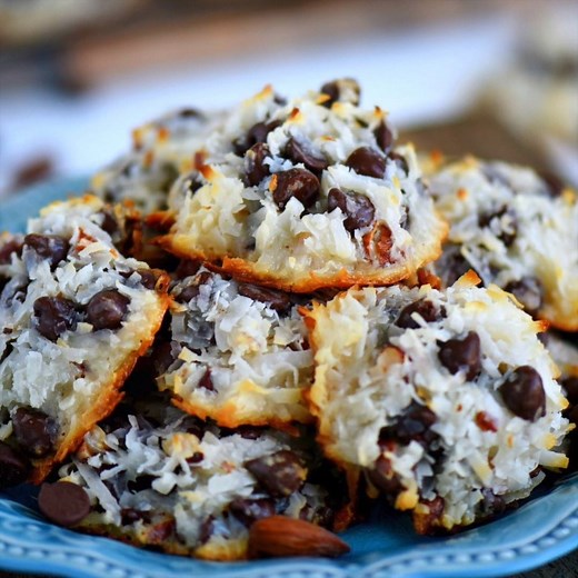 1.6M views · 2.3K reactions | ALMOND JOY COOKIES - Just 4 Ingredients! PRINT RECIPE HERE: https://www.momontimeout.com/almond-joy-cookies-just-4-ingredients/ These easy Almond Joy Cookies take just four ingredients and don’t even require a mixer! No beating, no chilling, just mix ’em up and throw ’em in the oven EASY! | Favorite Recipes | Facebook