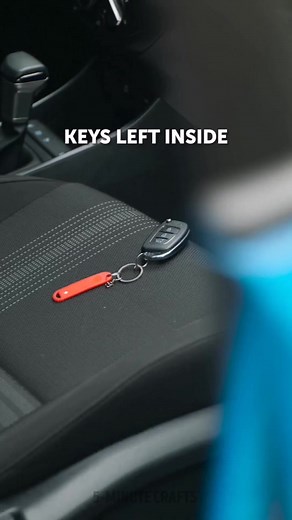 72K views · 996 reactions | Left your car key inside? Use this hack #viral #hack #car | 5-Minute Crafts Men | Facebook