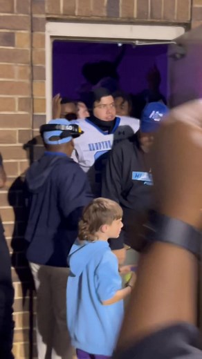 Hurricanes 🌀 56-6 | Cynthia Myers