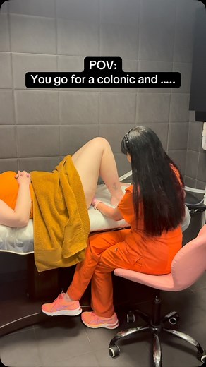 POV: You go for a colonic and THAT comes out… Let’s just say your gut was holding on to more than you thought! Colonics help flush out built-up waste, reduce bloating, improve digestion, and leave you feeling lighter and clearer—inside and out. Your gut deserves a fresh start. Book in and feel the difference! #ColonicTherapy #GutHealth #DigestiveHealth #BloatingRelief #TMIbutTrue #WellnessClinic #DetoxTime #ColonicsWork #UltimateHealthClinic 🚽🌀💩✨🌿 | Ultimate Health Clinic