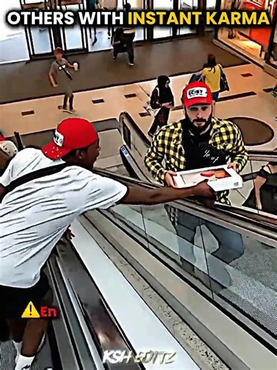 Other with karma vs last kid with uncle💀#edit #troll #trollface