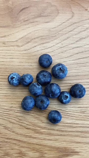 TIK TOK нахме за @voom.bg!✅Хубава и свежа седмица от нас проятели! #monday #fyp #voom #summer #best #vape #foryoupage #2022