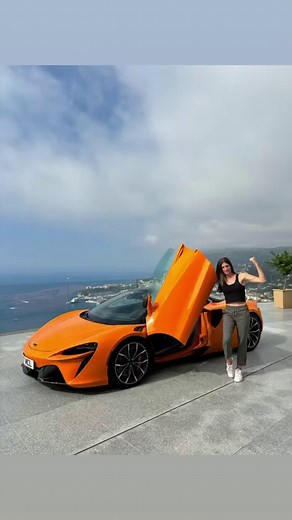 25K views · 738 reactions | ⚠️⚠️⚠️ Achtung ⚠️⚠️⚠️ viele Fake „Cyndie Allemann „ Konten auf Insta und Facebook! Das bin ich nicht. Ich habe nur dieses offizielle Konto! | Cyndie Allemann | Facebook