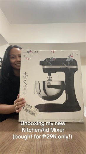 Unboxing the KitchenAid Professional 5.5Qt Mixer