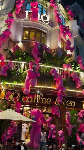 The "Me" Teady bear coffee shop in Go Vap district Ho Chi Minh City