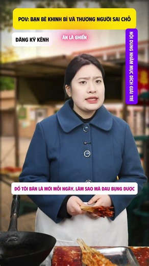 Bạn bè khinh bỉ và lòng thương sai chỗ!