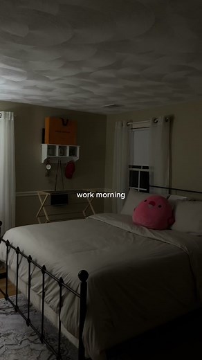 Fall Morning Routine: Embracing the Rainy Vibes