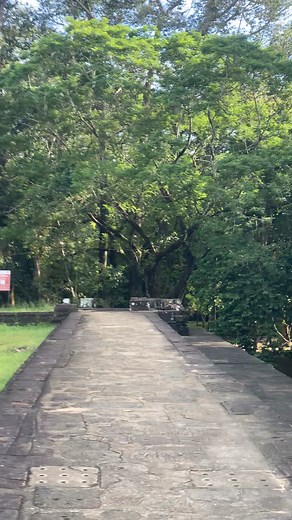 The Largest Reclining Buddha Statue in Siem Reap, Cambodia 🇰🇭 | Bong Yan