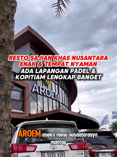 Mnrt gue sih stop ya kalian mencari resto Indonesia Food di daerah Gading Serpong karena @aroem_serpong sekarang telah bukaaaaaa di Gading Serpong !! . Bukan cuma sekedar resto Indonesian Food yg Enak dan Otentik, di sini juga ada Ballroom, VIP Room dan juga Lapangan Padel 🥰🥰🥰🥰. . @aroem_serpong 📍Jl. Gading Serpong Boulevard No.LOT 83, Medang, Kec. Pagedangan, Kab Tangerang, Banten ⏰ Buka 10.00 - 22.00 . #kulinergadingserpong #gadingserpongupdate #infogadingserpong #aroemgadingserpong #kuli