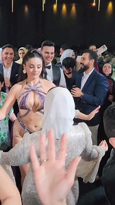 6K views · 34 reactions | 來藍 #weddingseason2024 #bellydancestar #weddingv | Ｂｅｌｌｙ Ｄａｎｃｅ | Facebook