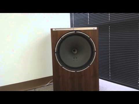 Tannoy Silver 15 Speakers Demo