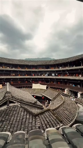 jenny huynh on Instagram: "Mulan in real life 🪷"