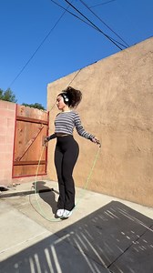 YOU MAKE MY DREAMS COME TRUEEE OO-OO! Thank you @crossropejumpropes for the new jump ropes ☺️🙏🏼#jumprope #boxing #fitness | Jas Padilla