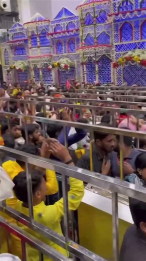 Her gyaras ko baba tere dham aaunga 🙏.....#khatushyam #shyambaba #utubeshorts #ytshorts #viral