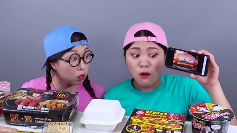 Mukbang fried chicken & fire noodle 편의점 핵불닭 양념치킨 먹방 DONA 도나