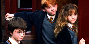 Harry Potter's Very First Scene Makes A Fantastic Beasts Plot Hole Even Harder To Ignore