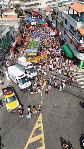Jardim São Luís News on Instagram: "CARNAVAL DE RUA 2026 - M’BOI MIRIM 🎉🥳 É hoje! O maior carnaval do Brasil vai começar em São Paulo! E é claro que a nossa M’Boi Mirim não vai estar de fora! Confere os bloquinhos que vão agitar a nossa região: 🗓 14/02/2026 | Sábado 🥁 Bloco do Beco | 13h às 18h 📍 Jardim Ibirapuera 🗓 15/02/2026 | Domingo 🥁 Bloco Galera da Rampa | 13h às 18h 📍Jardim Guarujá 🥁 Bloco das Coleguinhas | 15h às 18h 📍 Piraporinha 🥁 Bloco do Hercu | 12h às 17h 📍 Jardim Hercul
