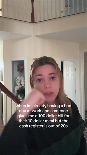 Managing Cash Transactions in Food Service Jobs