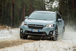 Subaru XV, il SUV super sicuro e a benzina. Ecco come va