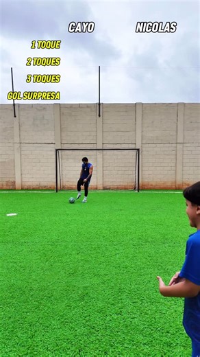 Cayo Lopes Almeida on Instagram: "Desafio do 1 toque, 2 toques, 3 toques - Qual gol foi o mais bonito?  @cayodaresenha @nicolasdaresenha #futebol #jogabonito #futebolarte"