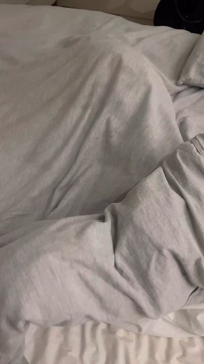 Bed pugs and mouth poofs