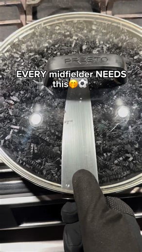 @ankl.vault on Instagram: "Send this to a midfielder🤭⚽️ #soccer #athlete #health #running #sports"