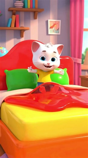 أي قطة لديها أنعم فراش؟ 🐱✨