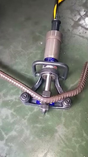 Hand held portable 32mm rebar bending machine, steel bar bender