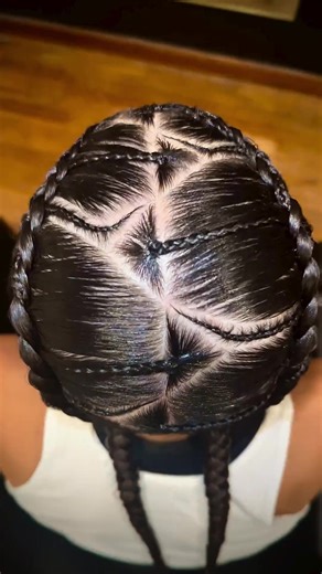 ❤️💜⭐️From loose & wavy hair to too coily tight curls. LocN is great for Smoothing and Molding on all Hair Textures! Try LocN for your braids waves and edges today! ✨ 🌎🌱LocN Products our Natural Green Clean and Eco-friendly! Please Follow us on TikTok and Facebook @ locnhairproducts 🔥⭐️💗 ⭐️ All of our amazing gels are Now available in 4oz, 8oz, 16oz sizes 🛍️SHOP NOW @ www.locnhairproducts.com ❤️or through our authorized distributor @www.braidngel.com 📦📦 #LOCN #locstyles #locstylesforwomen