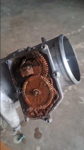 "SERVICE ELECTRONIC THROTTLE CONTROL" message 2016 Ram 2500 6.7 Cummins