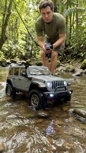 ​Most Realistic RC Jeep Wrangler Water Crossing 🤯✨ #RCJeep #Wrangler #Rubicon #OffroadRC
