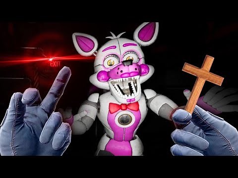 Surviving Dark Rooms Like a Mexican in VR