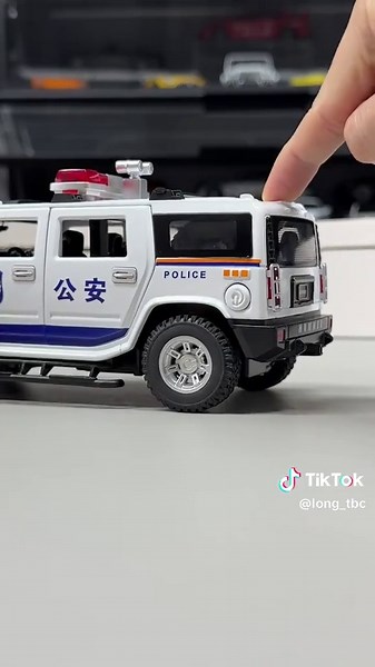 Off-Road Adventures with Hummer H2 Police Car