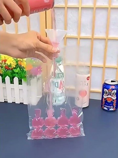 These Disposable Ice Bags Are So Hygienic#summeressentials #icecubes #kitchenhacks #coolinghack