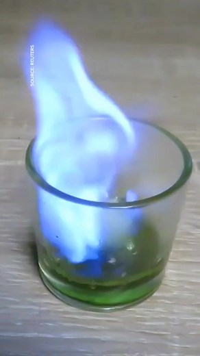 Aluminium Chloride Fire Experiment Reaction Video