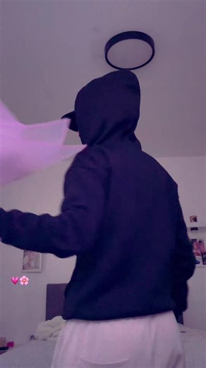 Embrace Pink Flowers for a Beautiful Space