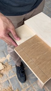 Easy and quick build circular saw jig for cross cut on 90 degree angle perfectly #woodworking #circularsawjig #woodworkingtips #woodworkingtipsandtricks #diytipsandtricks #andikworks | Andik Ahmad Yusqi