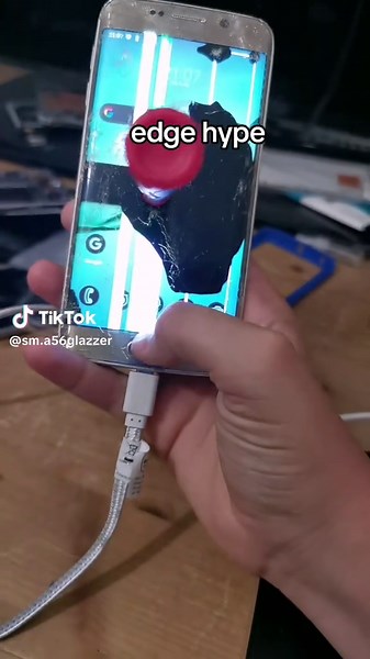 D tech P30 pro hype (@dann.tech_scamsunghype) videója, benne: Pee Peeing in Toilet (Pinkeln in Die Toilette) - Steve Lang the Soundcollector